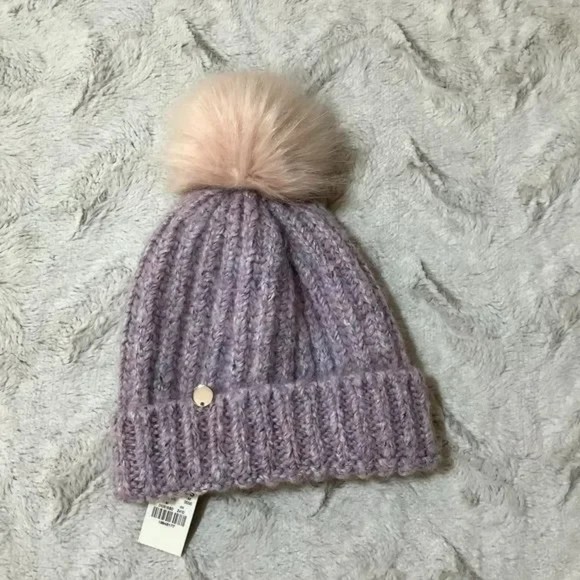Express knit pom pom beanie - Picture 2 of 5